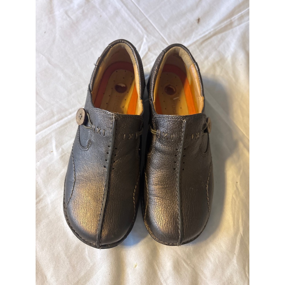 Clarks Loafers Womens 6.5 Bronze Unstructured Leather Slip On Shoes
